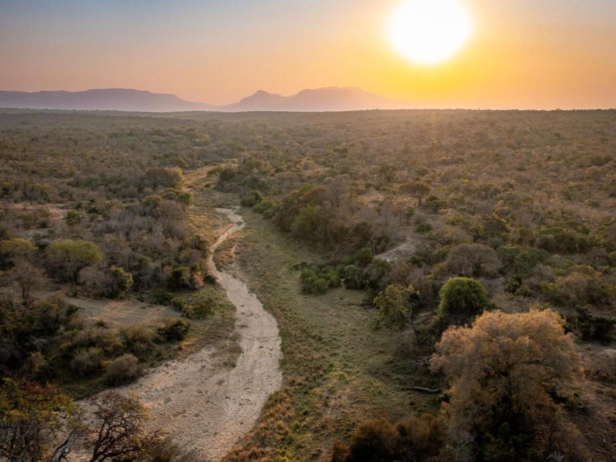 Shimungwe Lodge, Thornybush Game Reserve Hoedspruit Luaran gambar